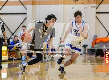 Thumbnail 1 in Hopedale vs Westport (MIAA Division 5 Semifinal) photogallery.