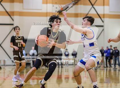 Thumbnail 1 in Hopedale vs Westport (MIAA Division 5 Semifinal) photogallery.