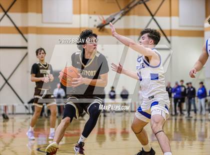 Thumbnail 2 in Hopedale vs Westport (MIAA Division 5 Semifinal) photogallery.