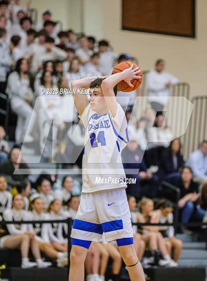 Thumbnail 2 in Hopedale vs Westport (MIAA Division 5 Semifinal) photogallery.