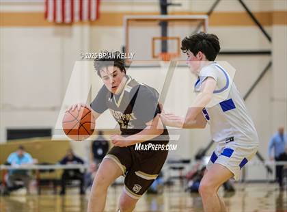 Thumbnail 2 in Hopedale vs Westport (MIAA Division 5 Semifinal) photogallery.
