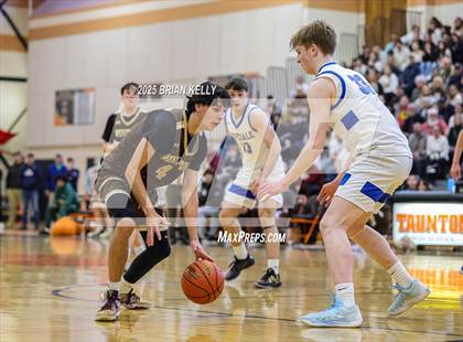Thumbnail 2 in Hopedale vs Westport (MIAA Division 5 Semifinal) photogallery.