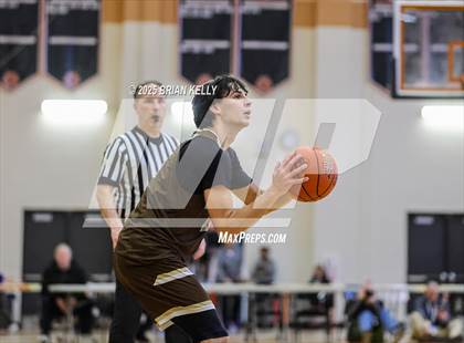 Thumbnail 1 in Hopedale vs Westport (MIAA Division 5 Semifinal) photogallery.