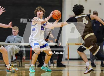 Thumbnail 3 in Hopedale vs Westport (MIAA Division 5 Semifinal) photogallery.