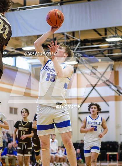 Thumbnail 2 in Hopedale vs Westport (MIAA Division 5 Semifinal) photogallery.