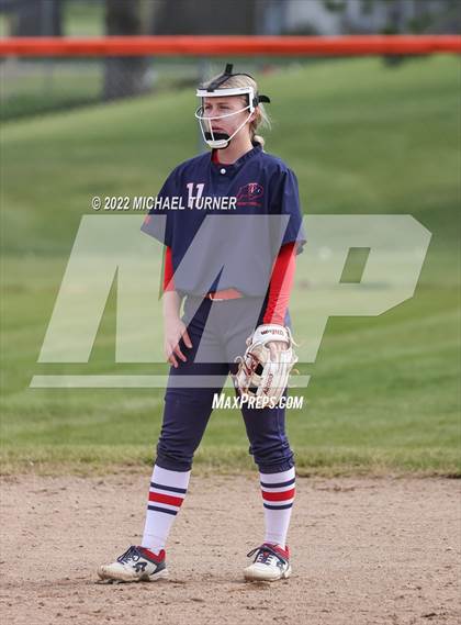 Thumbnail 3 in Hillcrest vs Pocatello (IHSAA 4A State Tournament) photogallery.