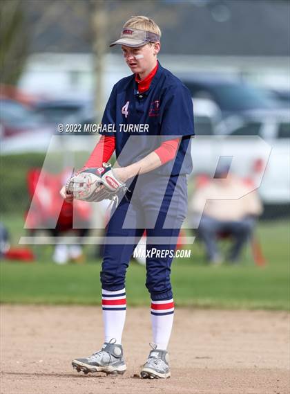 Thumbnail 3 in Hillcrest vs Pocatello (IHSAA 4A State Tournament) photogallery.