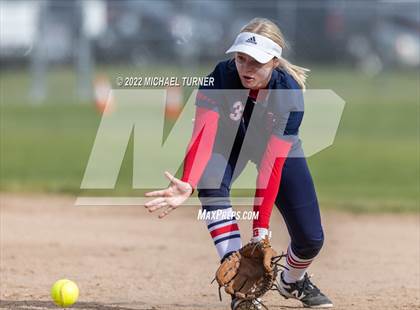 Thumbnail 2 in Hillcrest vs Pocatello (IHSAA 4A State Tournament) photogallery.