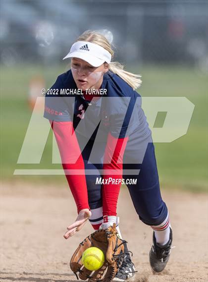 Thumbnail 3 in Hillcrest vs Pocatello (IHSAA 4A State Tournament) photogallery.