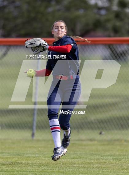 Thumbnail 3 in Hillcrest vs Pocatello (IHSAA 4A State Tournament) photogallery.