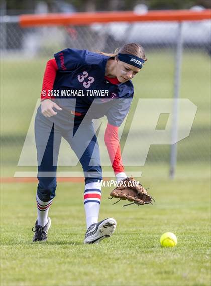 Thumbnail 3 in Hillcrest vs Pocatello (IHSAA 4A State Tournament) photogallery.