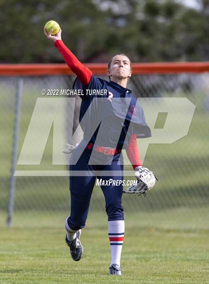 Thumbnail 2 in Hillcrest vs Pocatello (IHSAA 4A State Tournament) photogallery.