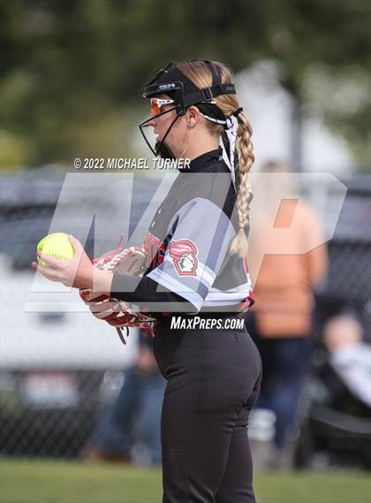 Thumbnail 3 in Hillcrest vs Pocatello (IHSAA 4A State Tournament) photogallery.