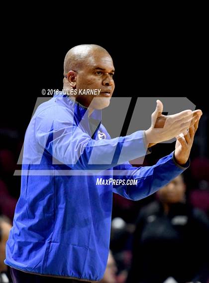 Thumbnail 1 in Deerfield Beach vs. Bishop Gorman (Tarkanian Classic) photogallery.
