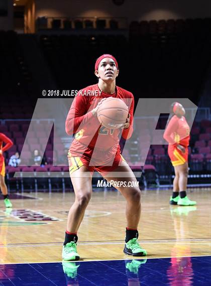 Thumbnail 1 in Deerfield Beach vs. Bishop Gorman (Tarkanian Classic) photogallery.