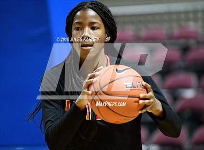 Thumbnail 1 in Deerfield Beach vs. Bishop Gorman (Tarkanian Classic) photogallery.
