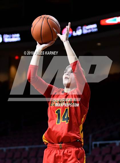Thumbnail 2 in Deerfield Beach vs. Bishop Gorman (Tarkanian Classic) photogallery.