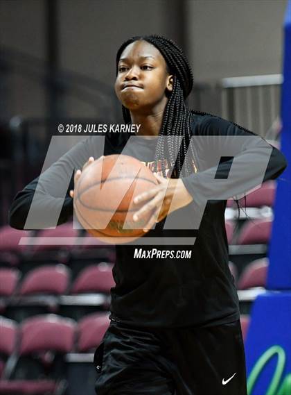 Thumbnail 3 in Deerfield Beach vs. Bishop Gorman (Tarkanian Classic) photogallery.