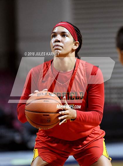 Thumbnail 2 in Deerfield Beach vs. Bishop Gorman (Tarkanian Classic) photogallery.