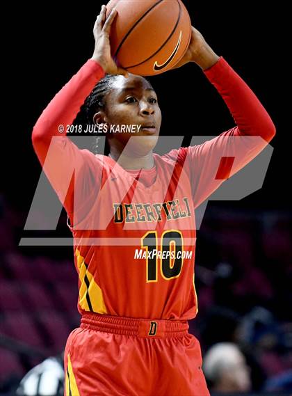 Thumbnail 2 in Deerfield Beach vs. Bishop Gorman (Tarkanian Classic) photogallery.