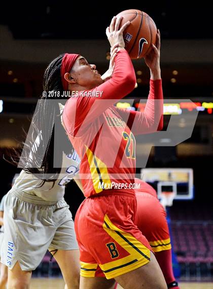 Thumbnail 3 in Deerfield Beach vs. Bishop Gorman (Tarkanian Classic) photogallery.