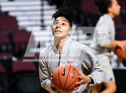 Thumbnail 1 in Deerfield Beach vs. Bishop Gorman (Tarkanian Classic) photogallery.