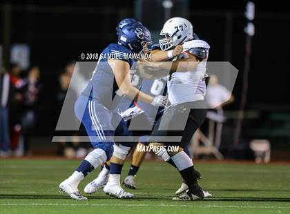 Thumbnail 1 in Calabasas vs Sierra Canyon photogallery.