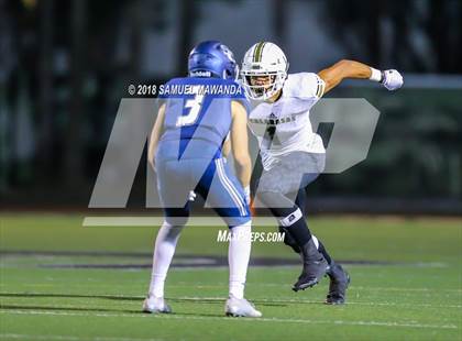 Thumbnail 1 in Calabasas vs Sierra Canyon photogallery.