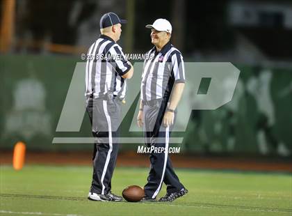 Thumbnail 1 in Calabasas vs Sierra Canyon photogallery.