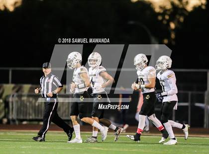 Thumbnail 2 in Calabasas vs Sierra Canyon photogallery.