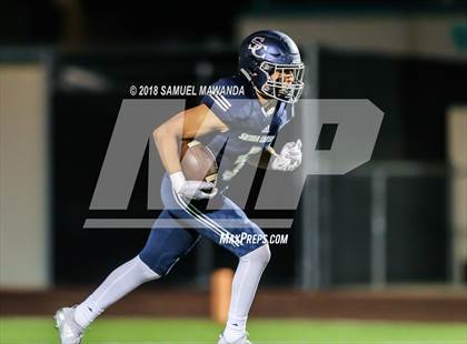 Thumbnail 3 in Calabasas vs Sierra Canyon photogallery.