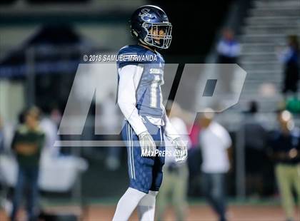 Thumbnail 3 in Calabasas vs Sierra Canyon photogallery.