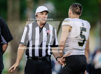 Thumbnail 1 in Calabasas vs Sierra Canyon photogallery.