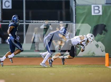 Thumbnail 1 in Calabasas vs Sierra Canyon photogallery.