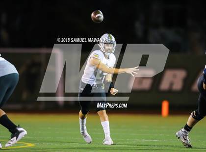 Thumbnail 2 in Calabasas vs Sierra Canyon photogallery.