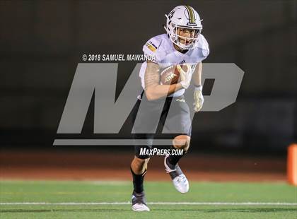 Thumbnail 2 in Calabasas vs Sierra Canyon photogallery.