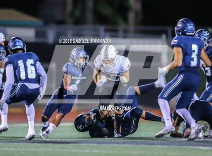 Thumbnail 2 in Calabasas vs Sierra Canyon photogallery.