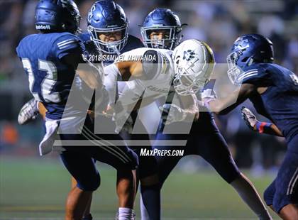 Thumbnail 1 in Calabasas vs Sierra Canyon photogallery.