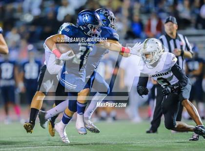 Thumbnail 2 in Calabasas vs Sierra Canyon photogallery.