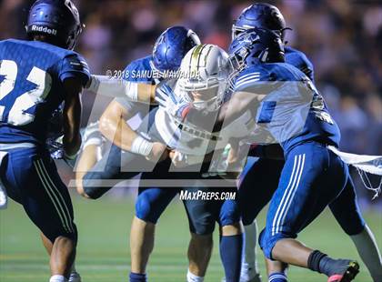 Thumbnail 2 in Calabasas vs Sierra Canyon photogallery.