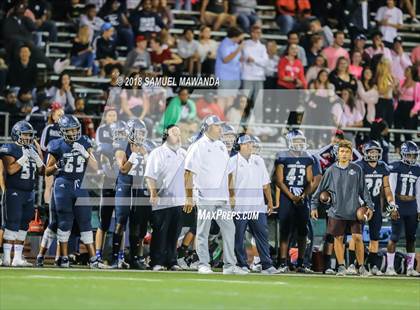 Thumbnail 3 in Calabasas vs Sierra Canyon photogallery.