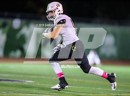 Thumbnail 2 in Calabasas vs Sierra Canyon photogallery.