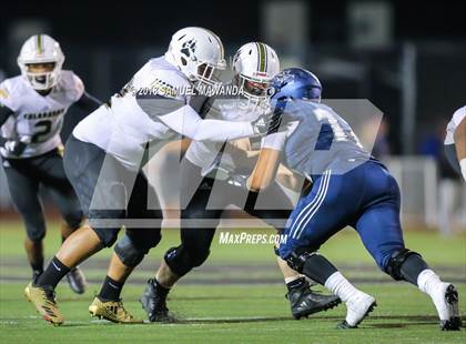 Thumbnail 1 in Calabasas vs Sierra Canyon photogallery.