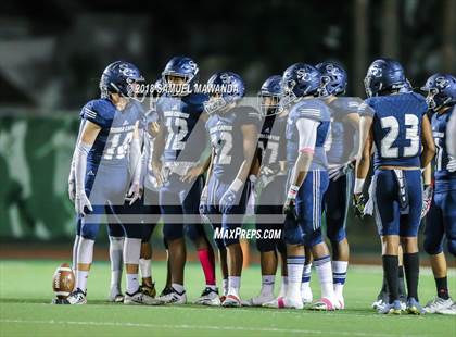 Thumbnail 1 in Calabasas vs Sierra Canyon photogallery.
