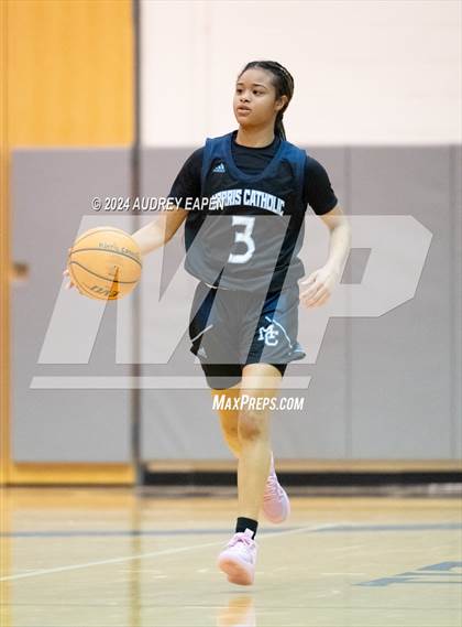 Thumbnail 1 in Morris Catholic vs. Morristown photogallery.