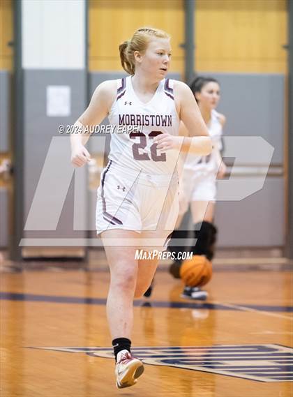 Thumbnail 2 in Morris Catholic vs. Morristown photogallery.