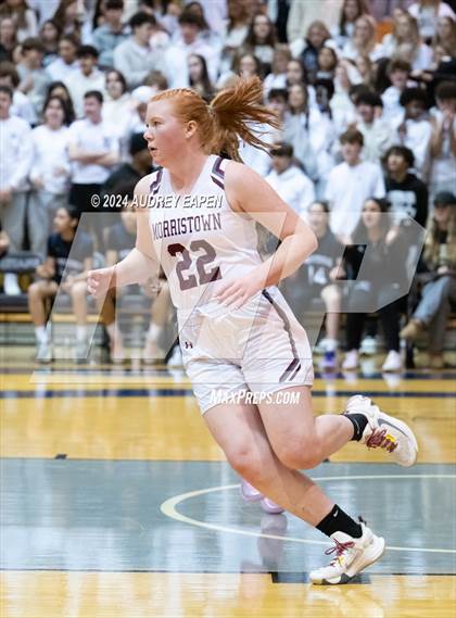 Thumbnail 2 in Morris Catholic vs. Morristown photogallery.