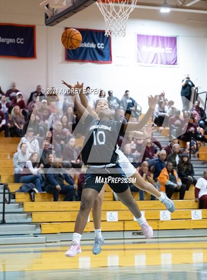Thumbnail 3 in Morris Catholic vs. Morristown photogallery.