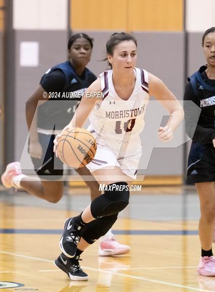 Thumbnail 2 in Morris Catholic vs. Morristown photogallery.