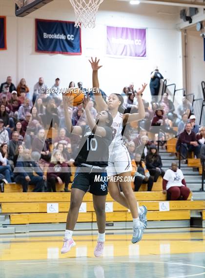 Thumbnail 1 in Morris Catholic vs. Morristown photogallery.